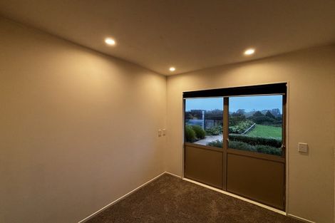 Photo of property in 361 Tukapa Street, Hurdon, New Plymouth, 4310