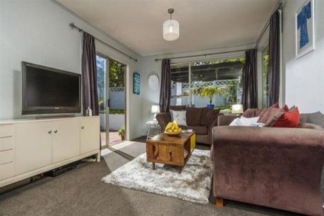 Photo of property in 26 Freya Place, Torbay, Auckland, 0630