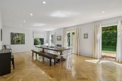 Photo of property in 19 Rhodes Street, Merivale, Christchurch, 8014