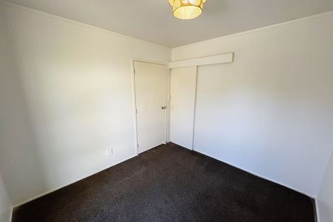 Photo of property in 23 Calman Place, Chatswood, Auckland, 0626