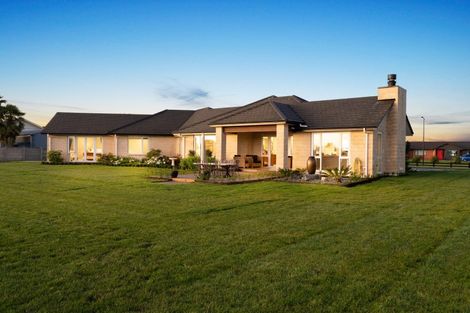 Photo of property in 44 Seachange Drive, Leamington, Cambridge, 3432