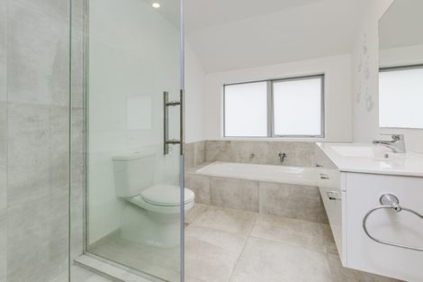 Photo of property in 22 Waitahu Rise, Pukekohe, 2120