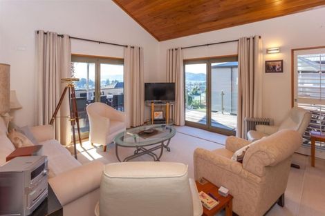 Photo of property in 115 Pacific View Drive, Whangamata, 3620