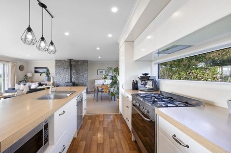 Photo of property in 167 Henwood Road, Paraite, New Plymouth, 4372