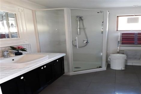 Photo of property in 4/85 Elizabeth Street, Mount Victoria, Wellington, 6011