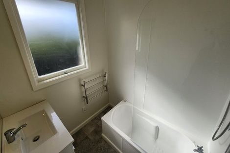 Photo of property in 50 Niven Street, Avondale, Christchurch, 8061