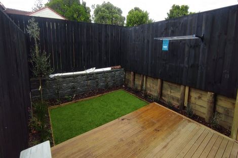 Photo of property in 18 Toanga Place, Mount Wellington, Auckland, 1062