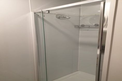 Photo of property in 10 Norna Crescent, Kelburn, Wellington, 6012