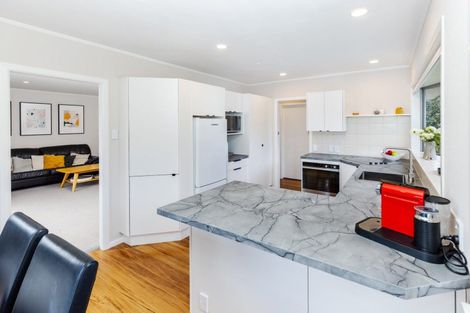 Photo of property in 21 Paulette Place, Queenwood, Hamilton, 3210