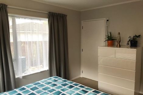 Photo of property in 7 Malvina Place, Bucklands Beach, Auckland, 2014