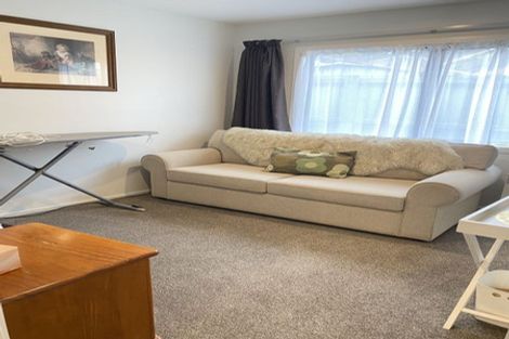 Photo of property in 6 Danden Way, Pukekohe, 2120