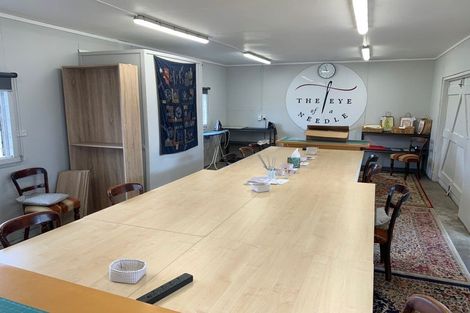 Photo of property in 410-412 Avenue Road West, Hastings, 4122