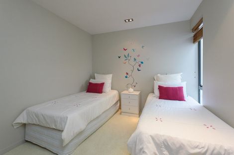 Photo of property in Blanc, 3e/136 Oriental Parade, Oriental Bay, Wellington, 6011