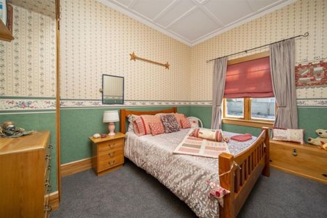 Photo of property in 81 Collins Street, Hawera, 4610