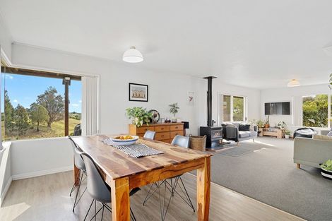 Photo of property in 66 Stagecoach Road, Upper Moutere, 7173