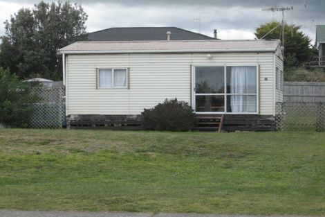 Photo of property in 58 Kahukura Avenue, Waitarere Beach, Levin, 5510