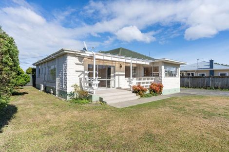 Photo of property in 35 York Street, Levin, 5510