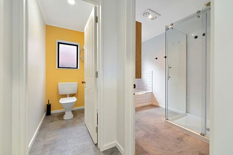 Photo of property in 87 Dixon Road, Glenview, Hamilton, 3206