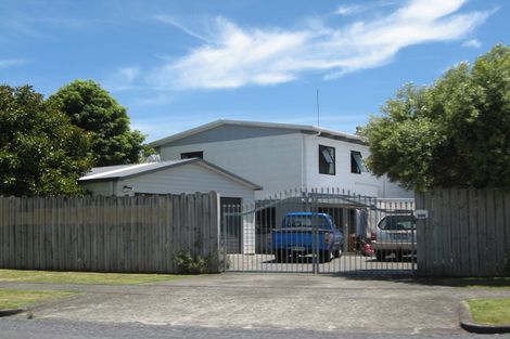 Photo of property in 79 Stevenson Road, Clarks Beach, 2122