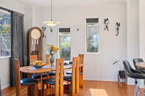 Photo of property in 2 Summerhaven Place, Ohauiti, Tauranga, 3112