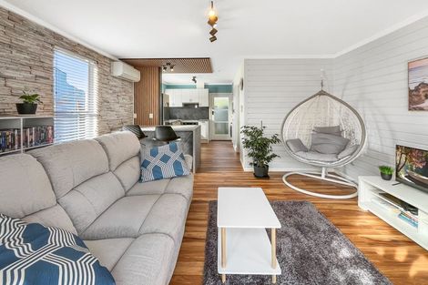 Photo of property in 1/73 Harewood Road, Papanui, Christchurch, 8053