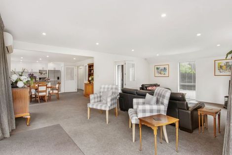 Photo of property in 3a Taylors Avenue, Bryndwr, Christchurch, 8052