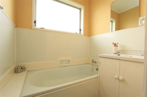 Photo of property in 82c Tawa Street, Melville, Hamilton, 3206