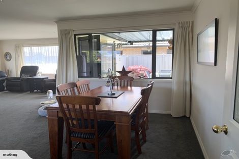 Photo of property in 205 Frimley Oaks, Frimley, Hastings, 4120