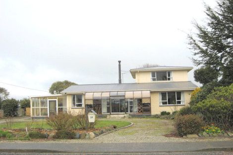 Photo of property in 14 Turner Street, Edendale, 9825