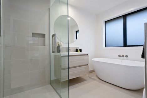 Photo of property in 79 Watkins Road, Cambridge, 3434