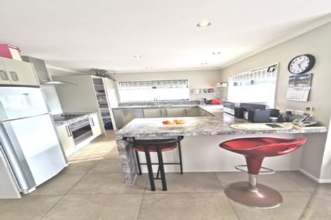 Photo of property in 4 Byron Brown Place, Otaki Beach, Otaki, 5512