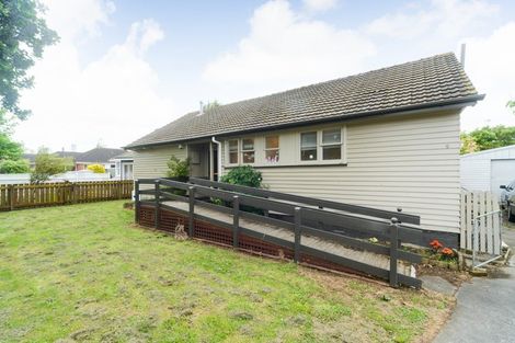 Photo of property in 9 Belfast Place, Roslyn, Palmerston North, 4414