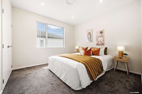 Photo of property in 10 Bine Crescent, Orewa, 0931