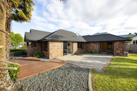 Photo of property in 14 Cherie Close, Rototuna, Hamilton, 3210