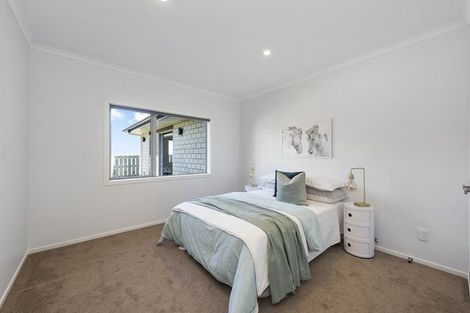 Photo of property in 11 Castleton Way, Flagstaff, Hamilton, 3210