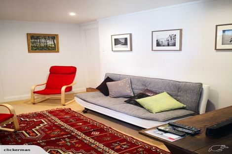 Photo of property in 339c Devon Street West, New Plymouth, 4310