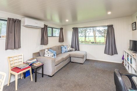 Photo of property in 218 Parahaki Road, Waverley, 4591