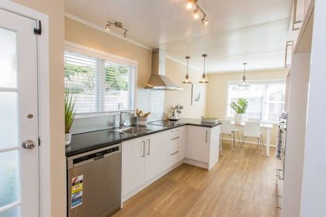 Photo of property in 406 Warspite Avenue, Ascot Park, Porirua, 5024