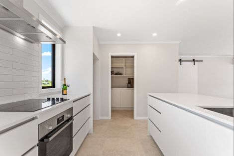 Photo of property in 13 Kia Kaha Drive, Snells Beach, 0920