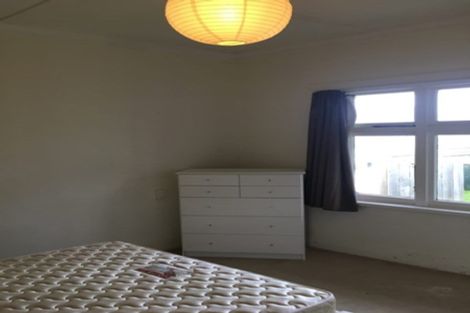 Photo of property in 12 French Street, Moturoa, New Plymouth, 4310