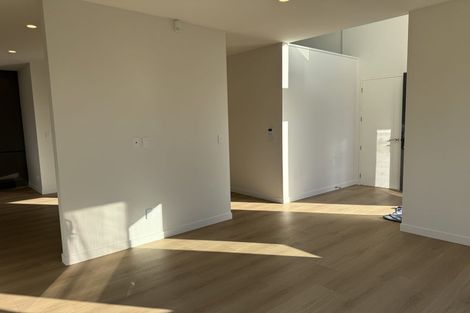 Photo of property in 120 Taylor Street, Blockhouse Bay, Auckland, 0600