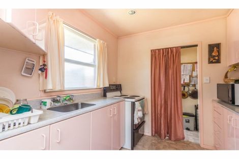 Photo of property in 1/1257 Dominion Extension, Mount Roskill, Auckland, 1041