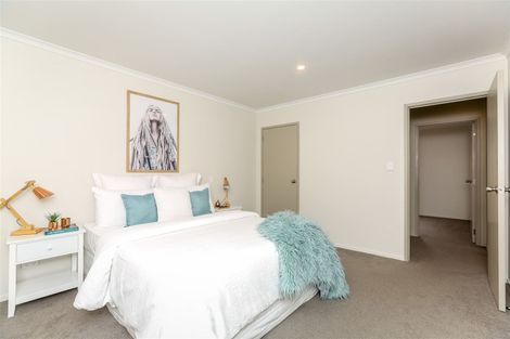 Photo of property in 14 Lavender Close, Spotswood, New Plymouth, 4310