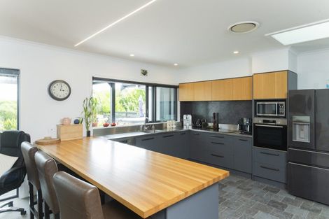 Photo of property in 32 Hillview Terrace, Mangapapa, Gisborne, 4010