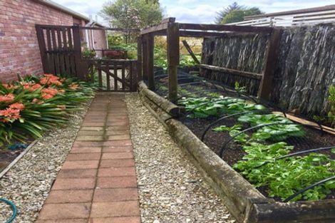 Photo of property in 15 Norrie Street, Te Puke, 3119