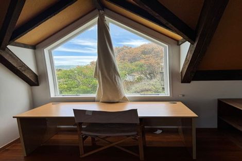 Photo of property in 18 Frances Street, Waikanae Beach, Waikanae, 5036