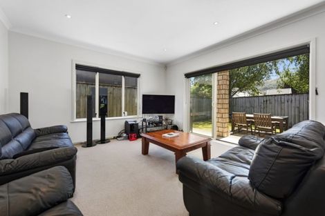 Photo of property in 2a Field Street, Silverstream, Upper Hutt, 5019