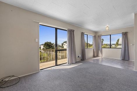 Photo of property in 1283 Papamoa Beach Road, Papamoa Beach, Papamoa, 3118