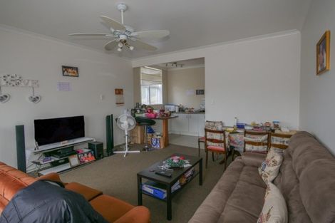 Photo of property in 27 Berghan Road, Coopers Beach, 0420