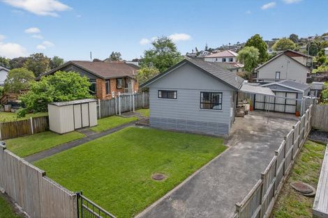 Photo of property in 9 De Quincey Terrace, Highland Park, Auckland, 2010